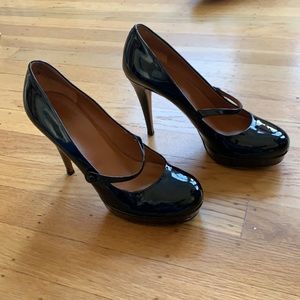 Gucci Patent Leather Mary Jane Pumps size 36.5